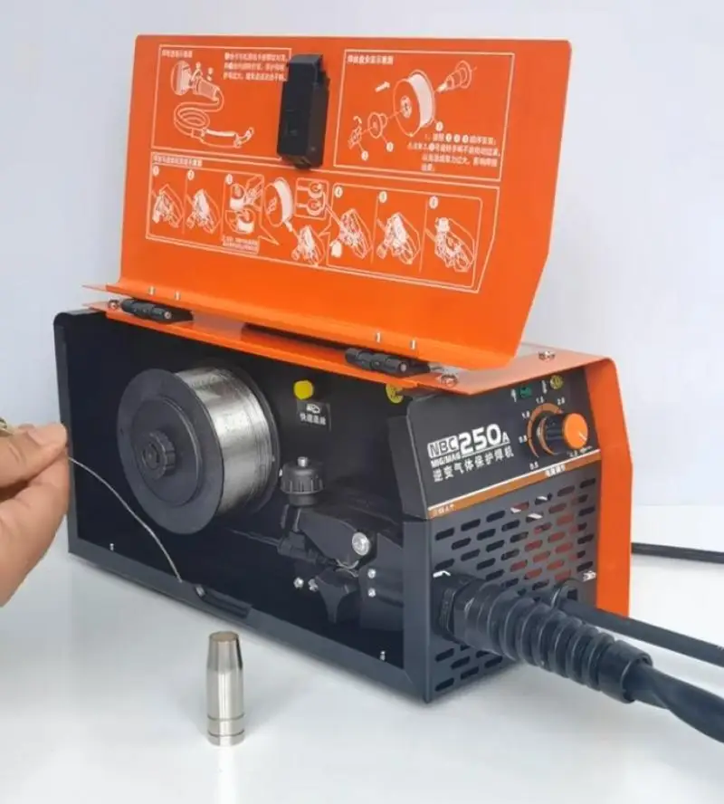 Интегрированный аппарат для сварки диоксидом углерода с газовой защитой