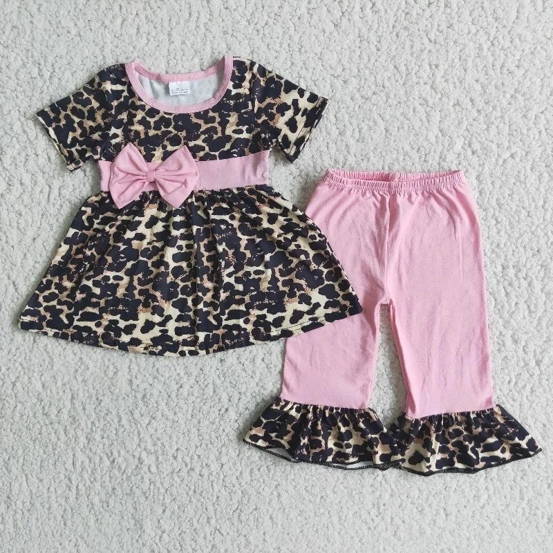 

Wholesale Baby Girls Boutique Outfits Short Sleeves Bow Leopard Shirt Pink Ruffle Pants Kids Children Fashionable Clothing Sets