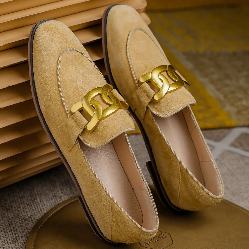 

Women's natural suede leather round toe slip-on flats loafers leisure soft comfortable casual moccasins big chain casual shoes