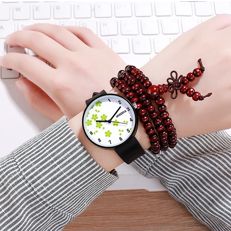 Часы женские кварцевые с рельефным рисунком карамельные цвета|Детские часы| |