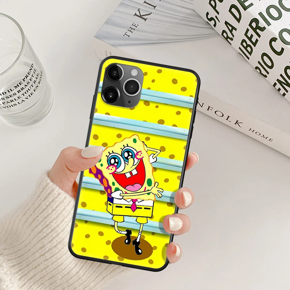 

cute cartoon SpongeBobS Phone Case For IPhone 5 5S SE 5C 6 6S 7 8 Plus X XS XR 11 12 Mini Pro Max 2020 black Back Silicone Cover