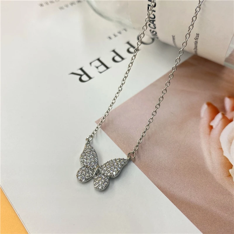 

New Ladies Full Zircon Butterfly Necklace Charm Bling CZ Shiny Crystal Butterfly Jewelry Pendant Fashion Chain Bijoux for Women