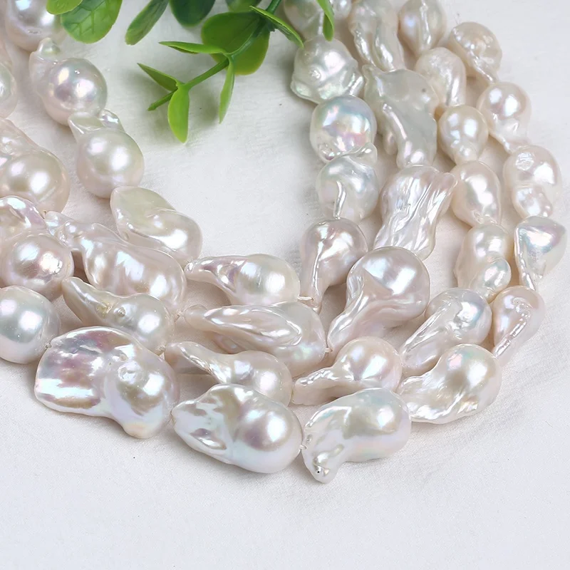 Factory price 11-18mm white natural freshwater baroque pearl strand jewelry | Necklace