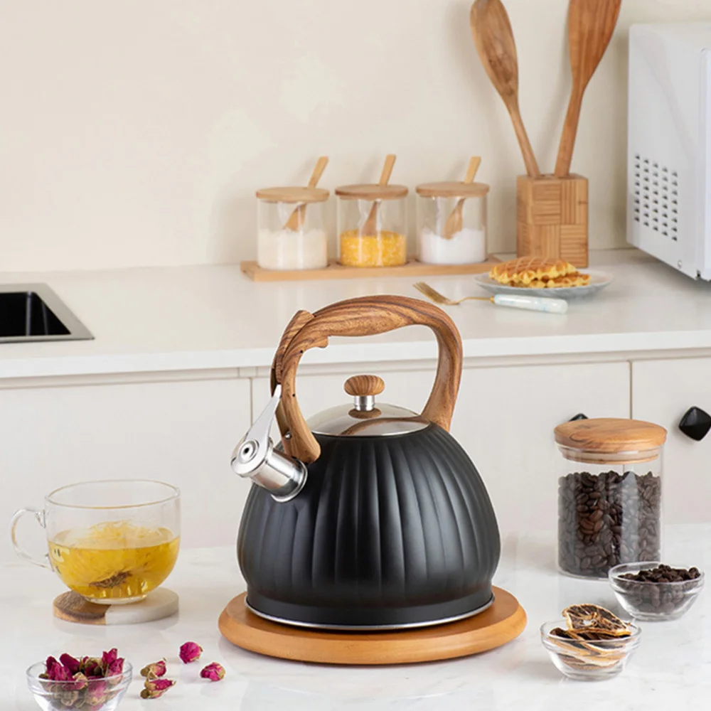 

1Pc 3.5L Chic Whistling Teakettle Boil Water Kettle Home Kettle (Black)