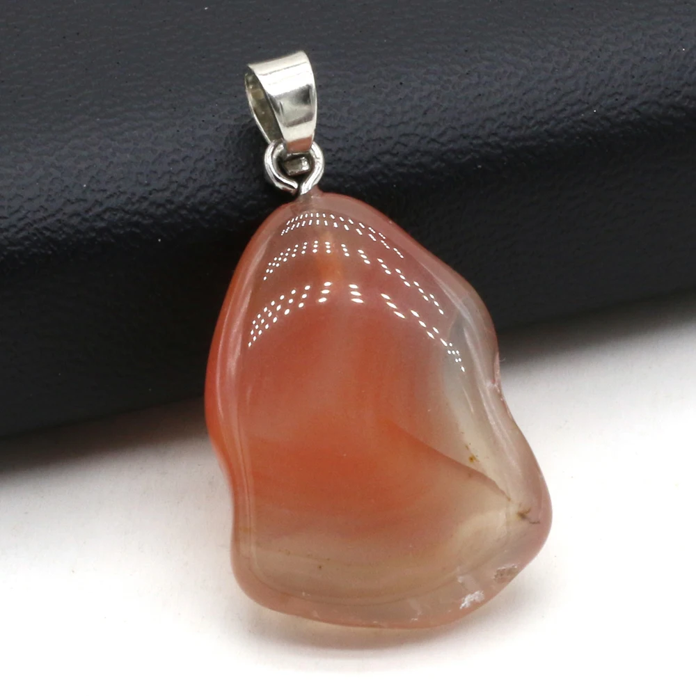 

Natural Gem Stone Red Agate Irregular Shape Pendant Handmade Crafts DIY Charm Necklace Jewelry Accessories Gift Making for Woman