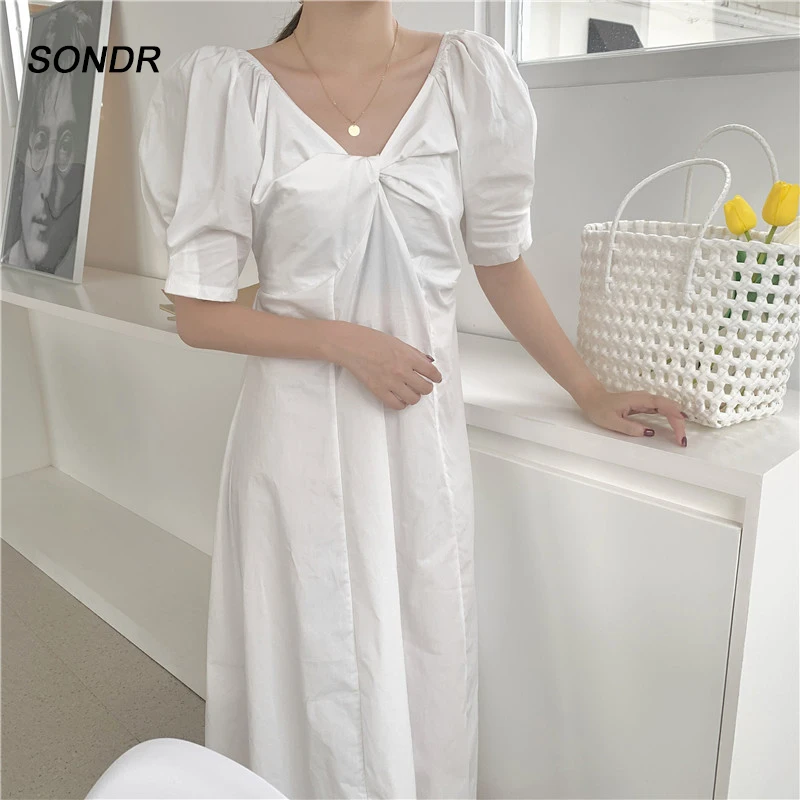 

Sexy Low-Cut French Halter Twisted Pleated Thin Temperament White Dresses Large Size Short-Sleeved One Piece Korea Summerdress