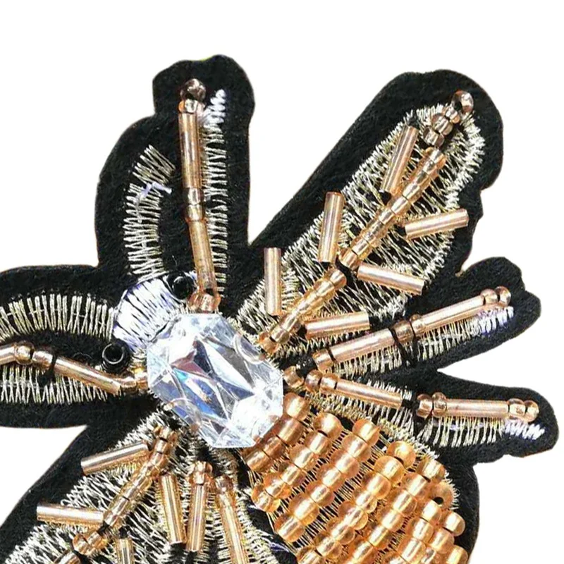 Promotion! Handmade Rhinestone Bee Beaded Patches Sew On Crystal Pearl Patch For Clothing Beading Applique Cute Crystals M | Дом и сад