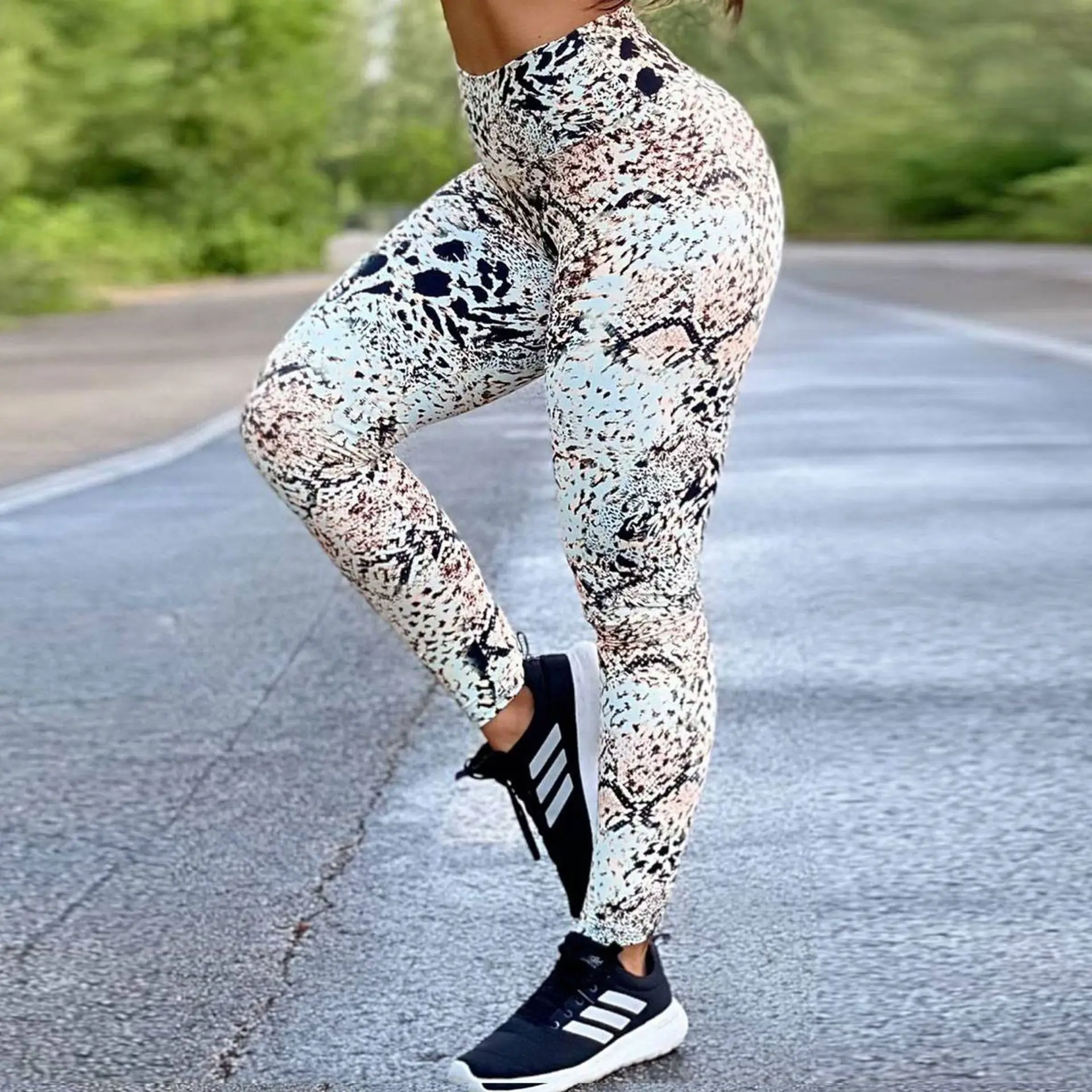 

Leggings women's new high waist hip print sports fitness pants Yoga Pants women's leopard print high elastic sports pants