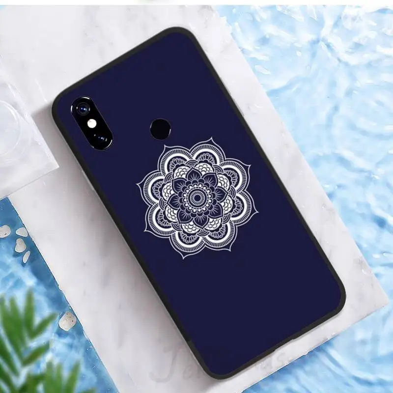 

Color mandala Phone Case For Xiaomi Mi A1 A2 5 6 6PLUS 8 9 SE Lite MIX 2 2S MAX 2 3 Pocophone F1