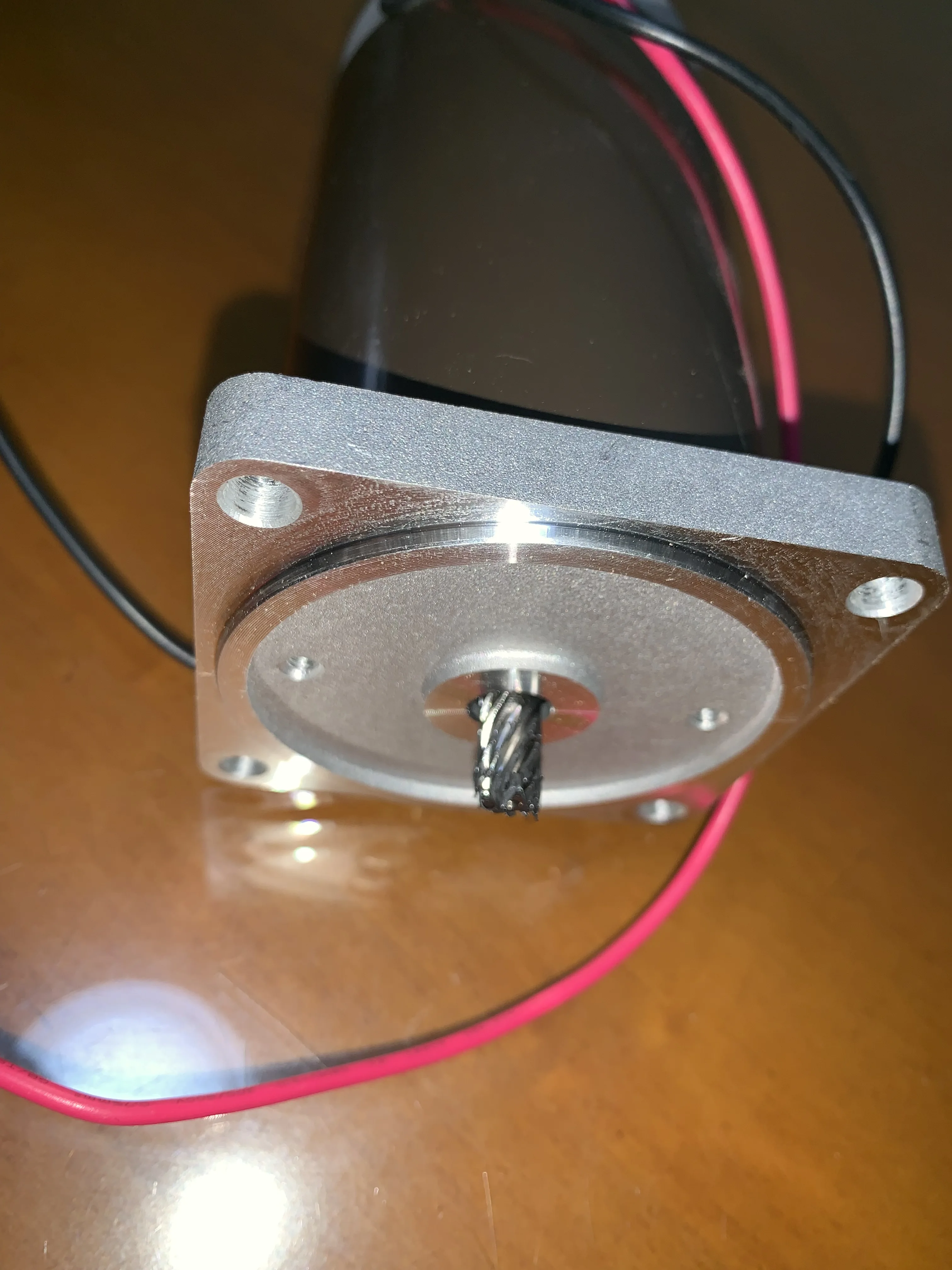 Мотор редуктора LINIX 63ZY24-40 DC24V 40W 3000r/мин |