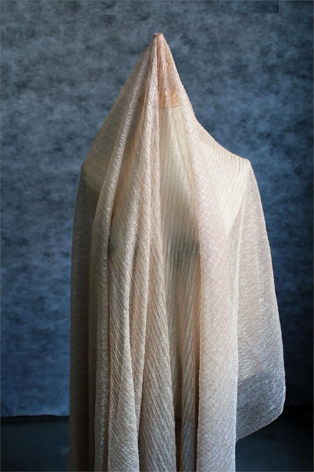 Плиссированные точки текстуры плиссированные Асимметричные серебряные