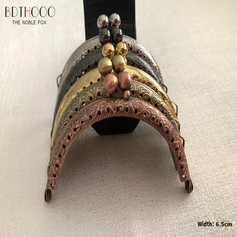 

10pcs/lot 6.5cm Metal Purse Frame Handle for Clutch Bag Handbag Accessories Making Kiss Clasp Lock Antique Bronze Bags Hardware