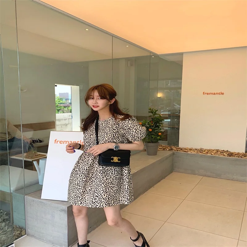 

Korean Retro Puff Sleeve Leopard Print Dress Female 2021 Spring Summer New Fashion All-Match Slim Waist Doll Dress Female 7057