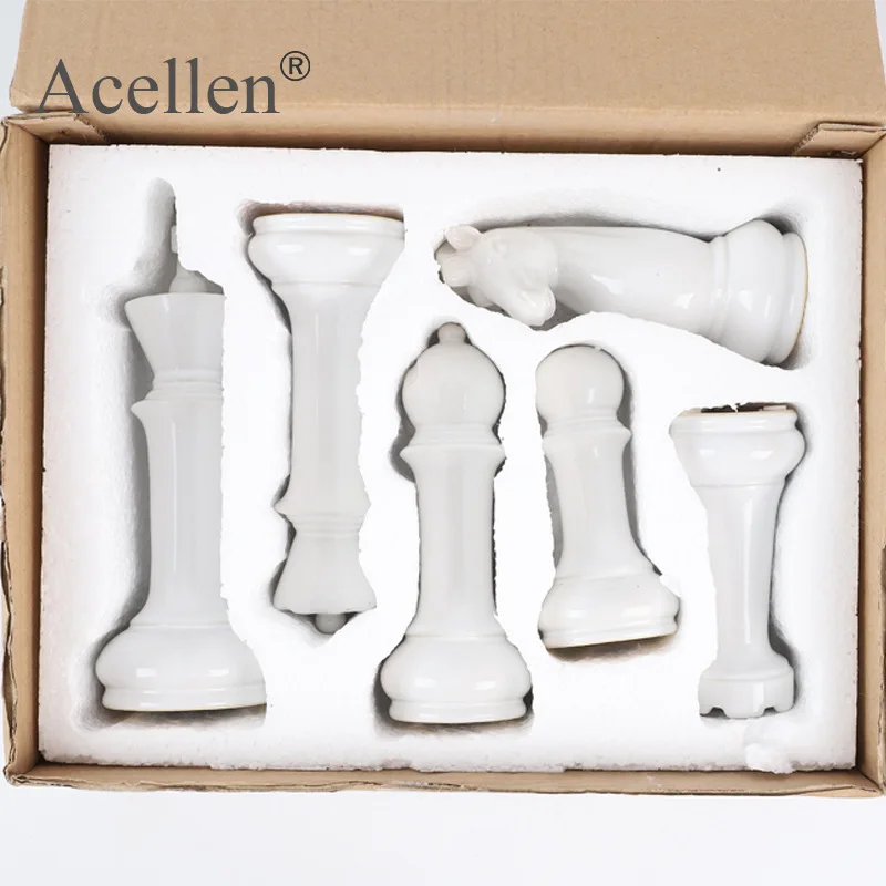 Набор из шести предметов керамические международные Шахматные фигурки