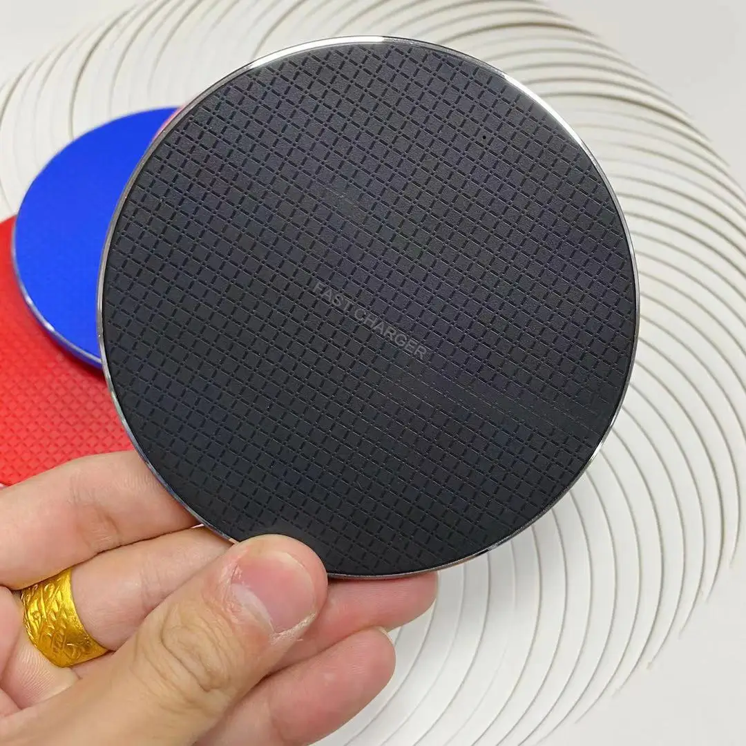 

New QI Wireless Charger Ultra-Thin Metal Desktop Round 10w Fast Charging Suitable for Apple Huawei Samsung Xiaomi Nokia Google
