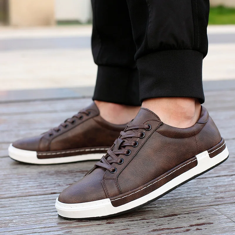 

2021 New Spring Men's Casual Shoes Fashion Design Leather Sports Board Shoes Low Top Soft Sole Waterproof Breathable Sneakers