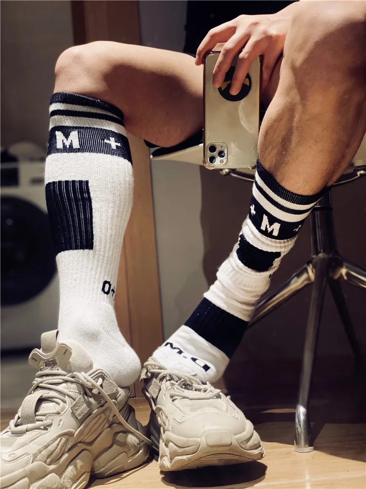 Новый дизайн мужские носки модные для геев удобные футбольные спортивные