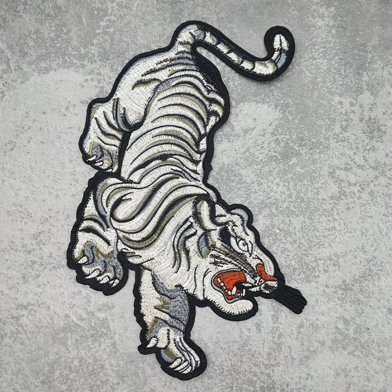 

New Domineering Tiger Embroidery Iron On Patches For Clothing DIY Jacket Back Badges Applique Animal Sticker Sewing Crafts