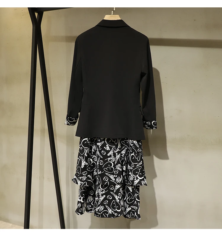 

Spring loose net red suit coat for women