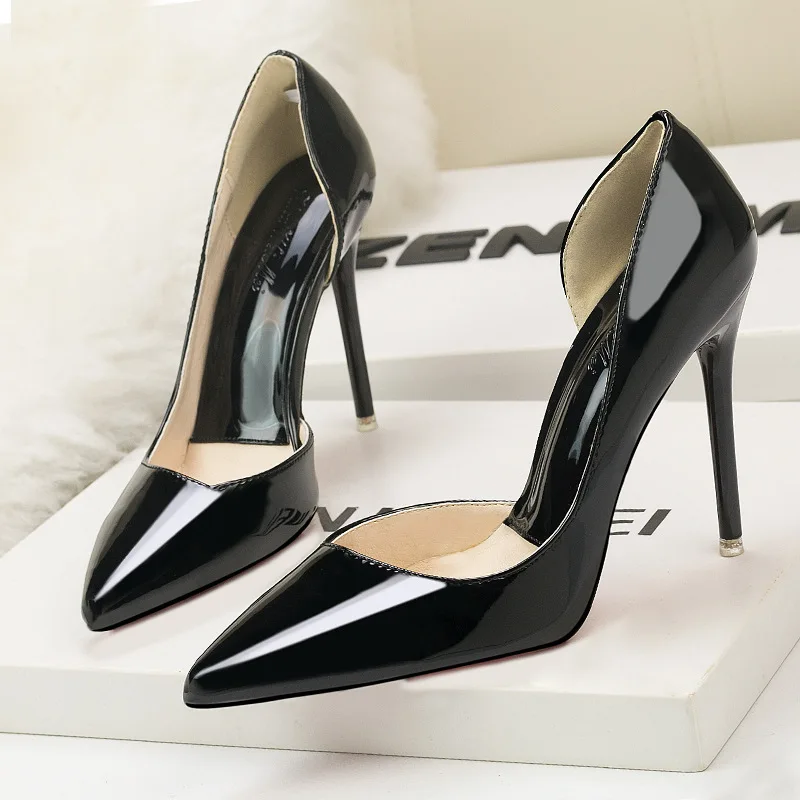 

Fashion Sexy Stiletto Heels Pumps Stitching Women Shoes Pointed Toe Patent Leather Wedding Party Dress Footwear Shoes Woman