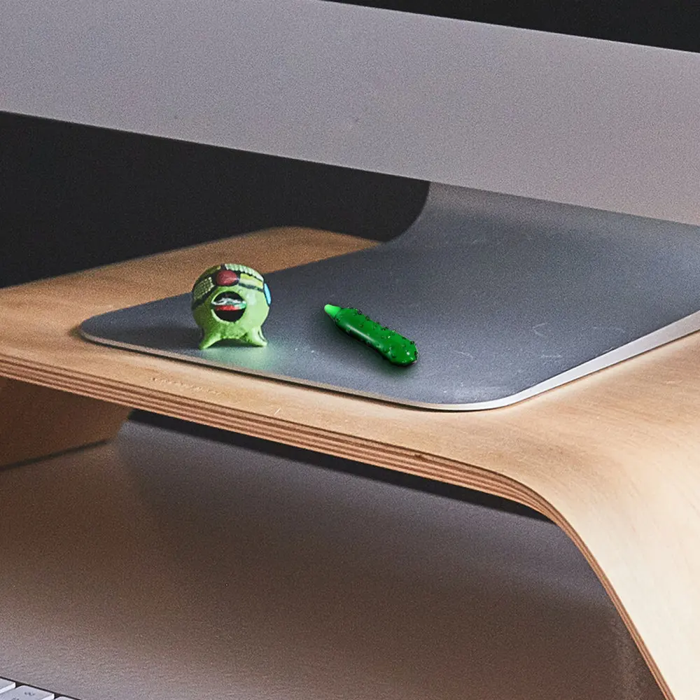 

1Pc Glass Cucumber Ornament Durable Delicate Premium Glass Ornament Vegetable Adornment for Indoor Room Home