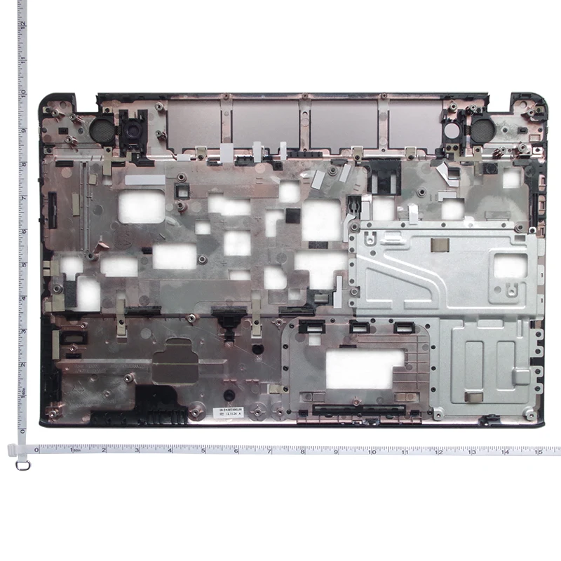 Чехол для ноутбука TOSHIBA P850 P855 серебристый с подставкой рук верхняя крышка |