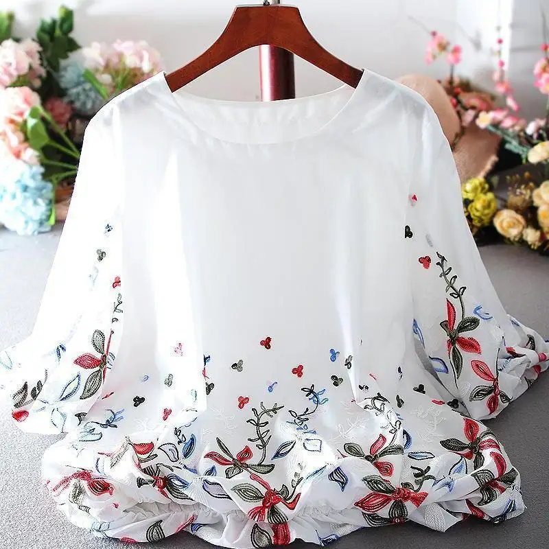 

2021 New Spring and Summer Korean Retro Printing Original Literary Sweet Loose Shirt Women's Jacket Doll Shirt