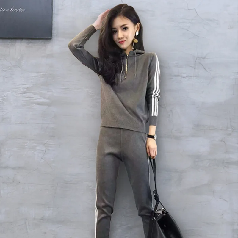 

Spring and autumn new leisure sportswear suit women's hooded fashion large size show thin two piece set fashion