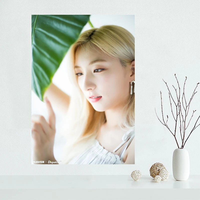 

Nice Eunseo WJSN Canvas Poster Bedroom Home Decoration Wall Poster Art Print Silk Fabric Gift For Friend 50x75CM,60x90CM 0224