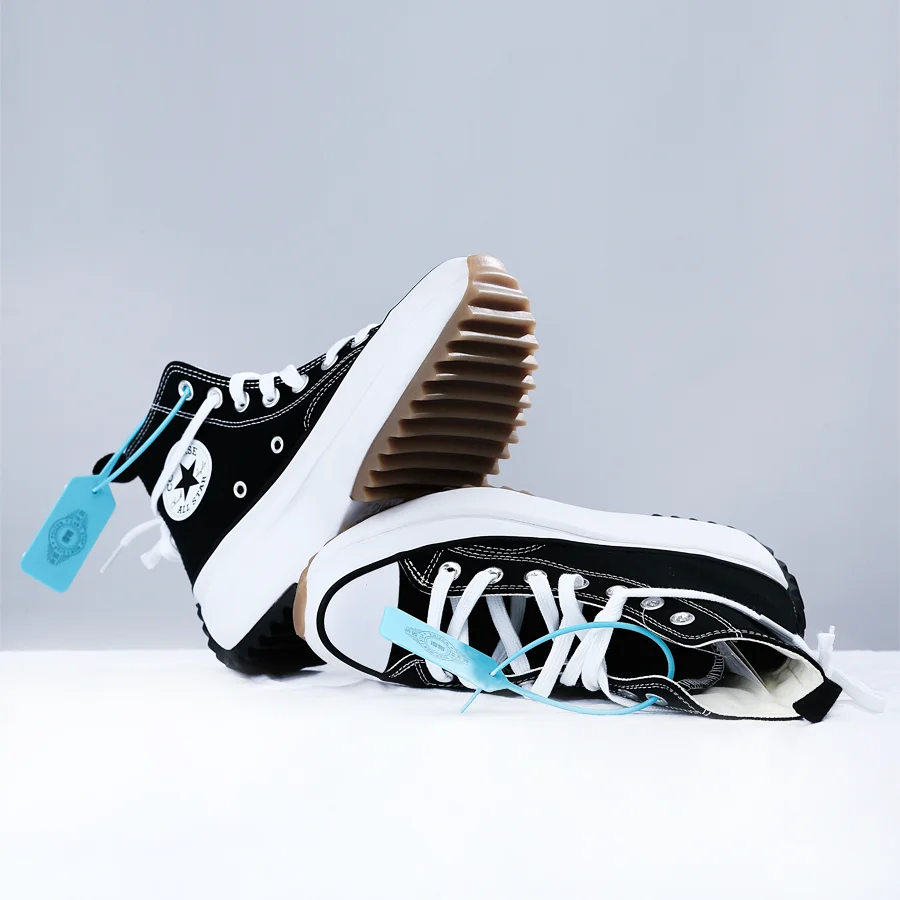 

2021 New Canvas Spring Sports Shoes Skateboard Shoes Multifunctional Outdoor High-top Black and White Female Sports Shoes