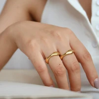2021 trend simple stainless steel rings for women thick slim 18k gold rings mens rings glossy hand ornaments womens jewelry