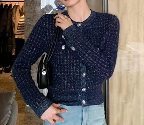 Кардиган женский вязаный с круглым вырезом и жемчужными пуговицами длинным