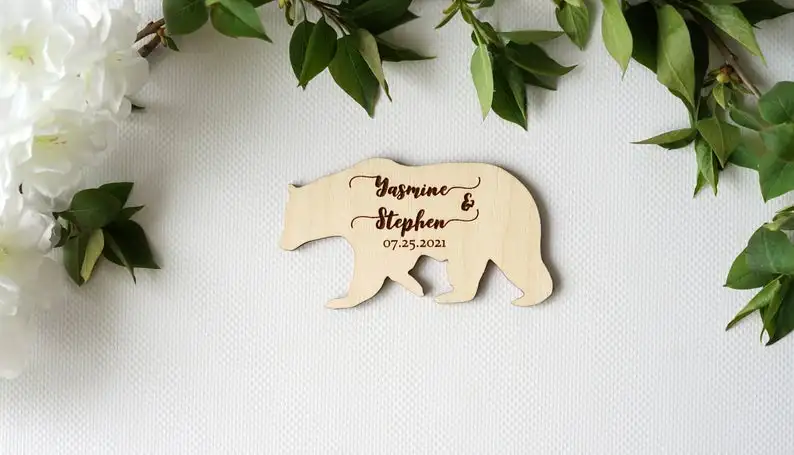 

Bear save the date magnet country bear wedding magnet, custom wedding invitations, country wedding wooden save date tag gift