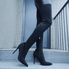 Сапоги женские черные эластичные на тонком каблуке, с молнией сбоку, большие размеры 38, 42, 46, 47