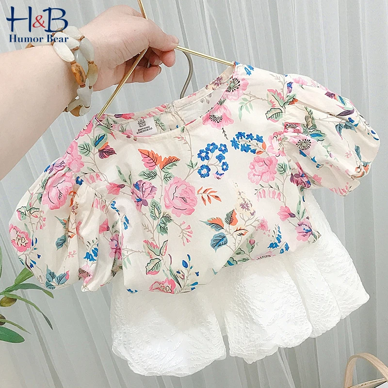 

Костюм для девочек летний из блузки с рукавами-фонариками и шортов-фонариков