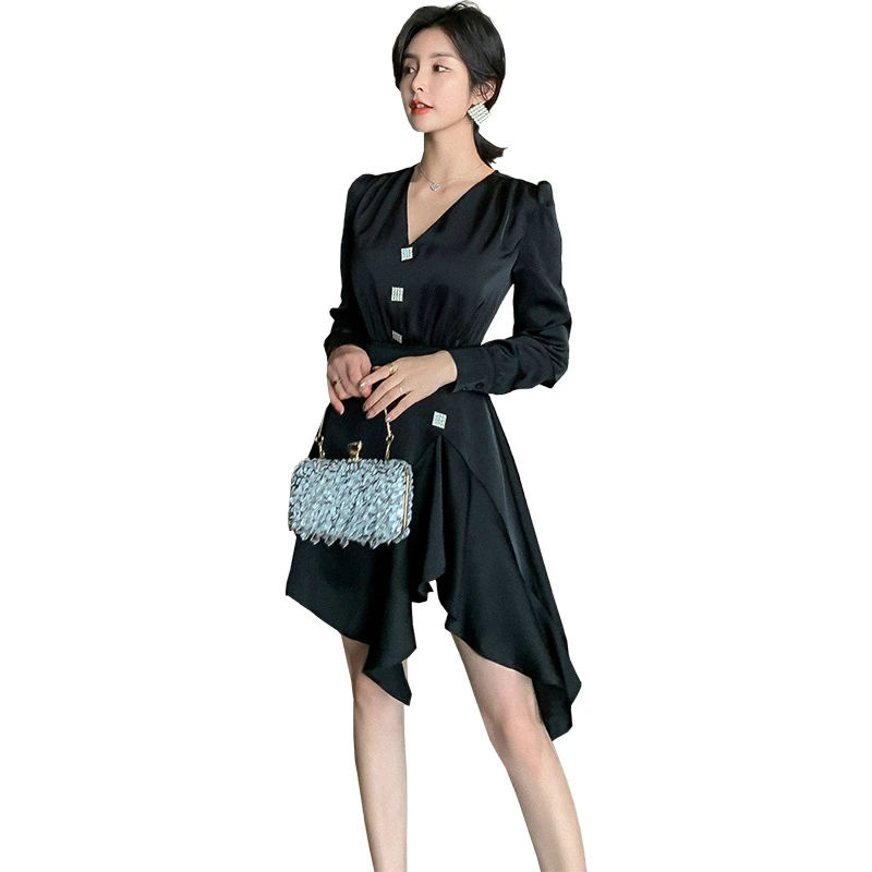 

Black Elegant Bodycon Dress Women Long Sleeve Singer Breasted Asymmetrical Sexy Club Dresses Woman Sheer Runway Dress 2020 Robe