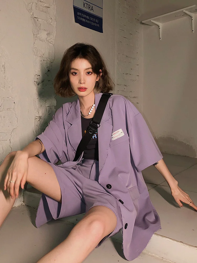 Женский костюм с шортами и коротким рукавом тонкий из двух предметов тонким