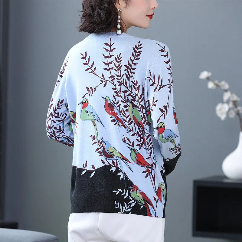 

2020 new fashion printed women's sweater Korean long sleeve round neck fashion versatile bottoming sweater plus size