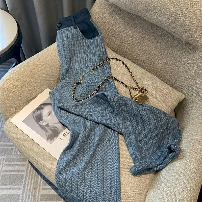 Женский комплект из двух предметов куртка и брюки искусственной джинсовой ткани