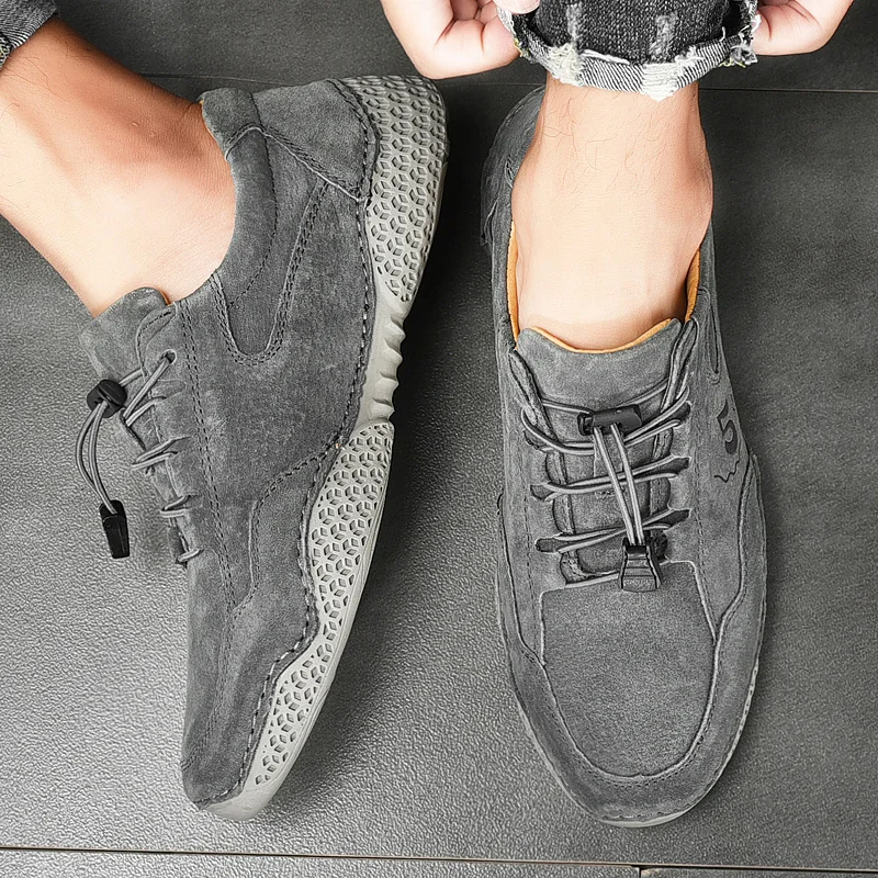 

Men Shoes Soft suede Leather Fashion Sneakers outdoor breathable High Quality Casual Rubber Round Sole Shoes Men