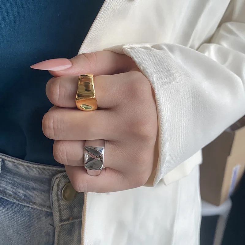 

ZN New Fashion Metal Bump Texture Ring Trendy Ladies Jewelry Accessories Gifts Geometric Opening Finger Rings for Women Gift