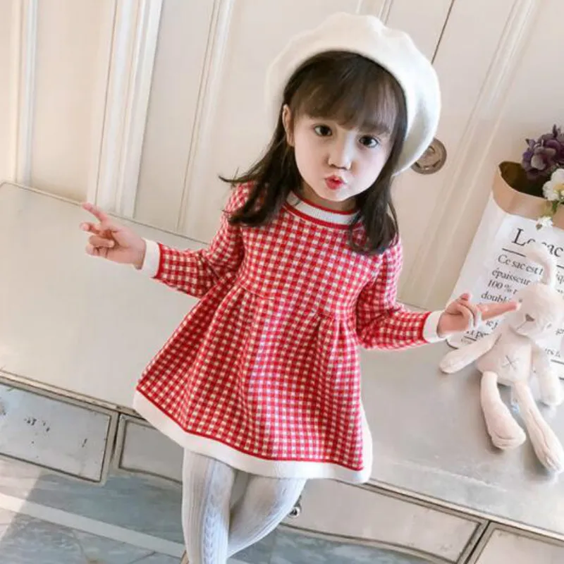 Зимние клетчатые платья свитеры для маленьких девочек одежда рождественское