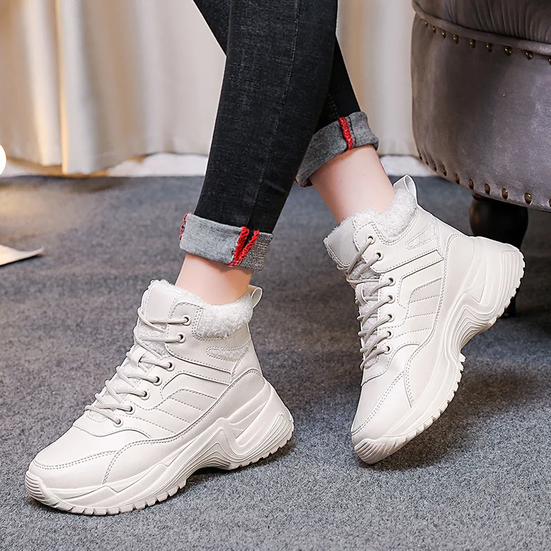 Зимние ботинки женские ботильоны теплые плюшевые зимние кроссовки на платформе