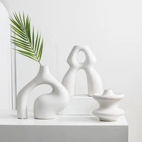 shaped irregular white ceramic vase flower arrangement container geometric flower vase wedding decoration crafts art accessories