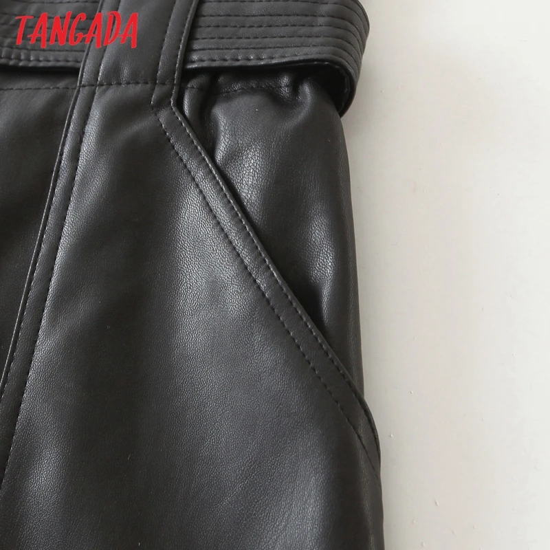 Женские повседневные шорты Tangada черные из искусственной кожи с поясом и