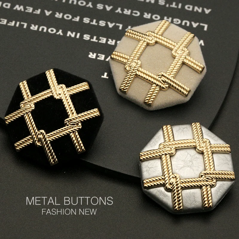

6pcs Gold Metal Black Design Suit Button for Clothing Fabric Women Coat Sweater Cardigan Sewing Needlework Pop Tide 18 22 25mm