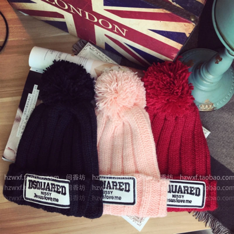 Распродажа; Лидер продаж; модные теплые корейские шапки Skullies; сезон осень-зима; женские толстые вязаные шапки в стиле пэчворк с буквами