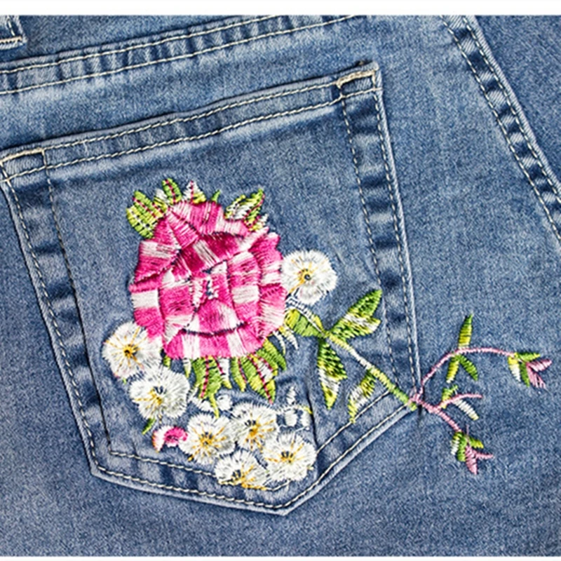 

Shorts Women High Waist Jeans 2021 Trend Embroidery Flower Denim Shorts Plus Size Summer Clothing Ladies Fashion Casual Bottoms