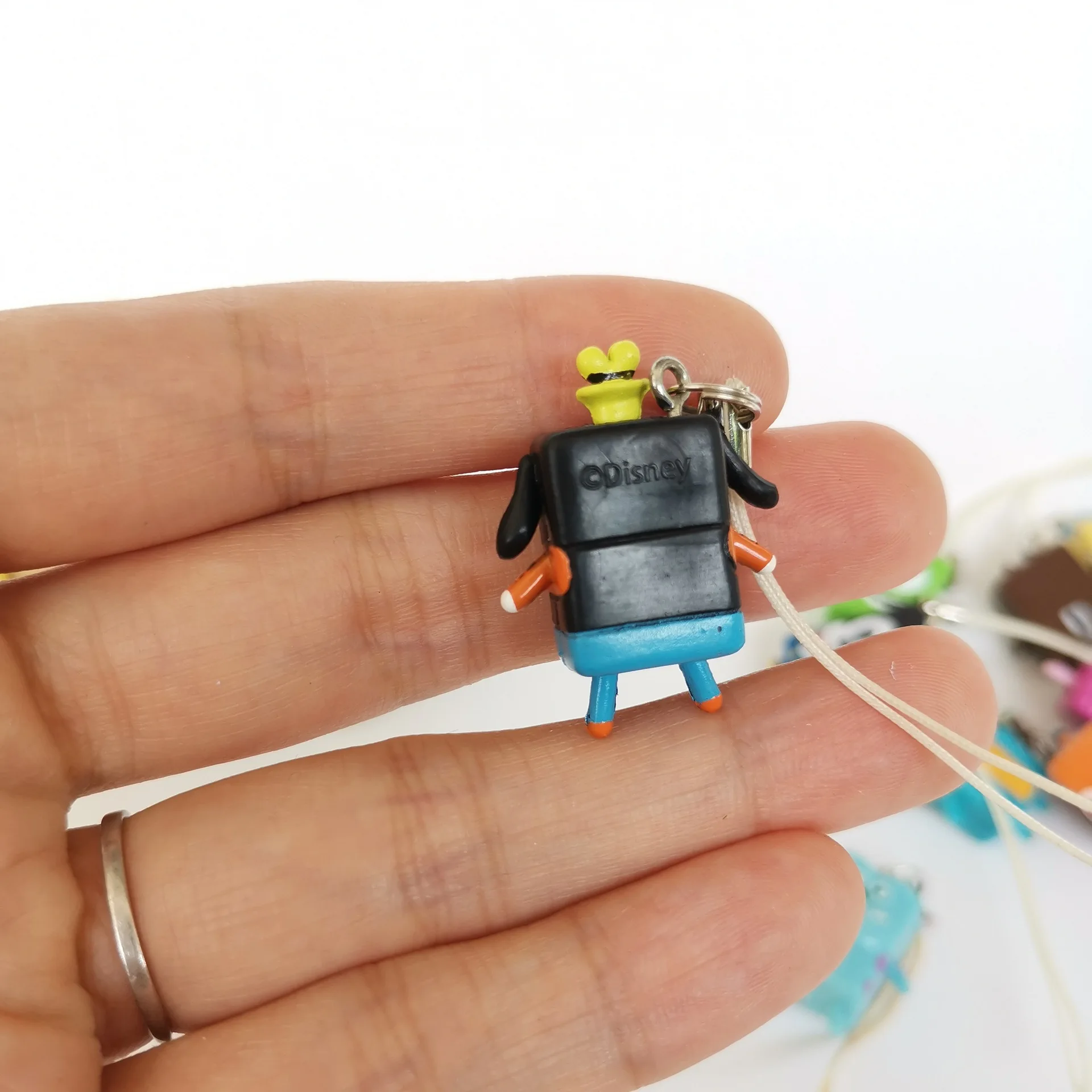

10pcs Disney Mickey Minnie Goofy Dumbo Mr.Q lightning mcqueen figure model toys Keychain pendant