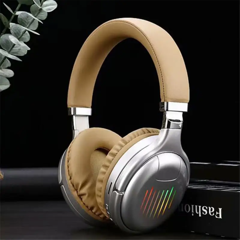 

Wireless Bluetooth 5.0 Headphone 3D Stereo Headset Earphone FM Radio Mic UK Over-Ear Headset Support Card FM Mode Audio Jack